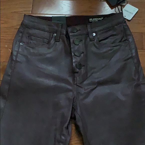 BLANKNYC JEANS - Picture 2 of 4